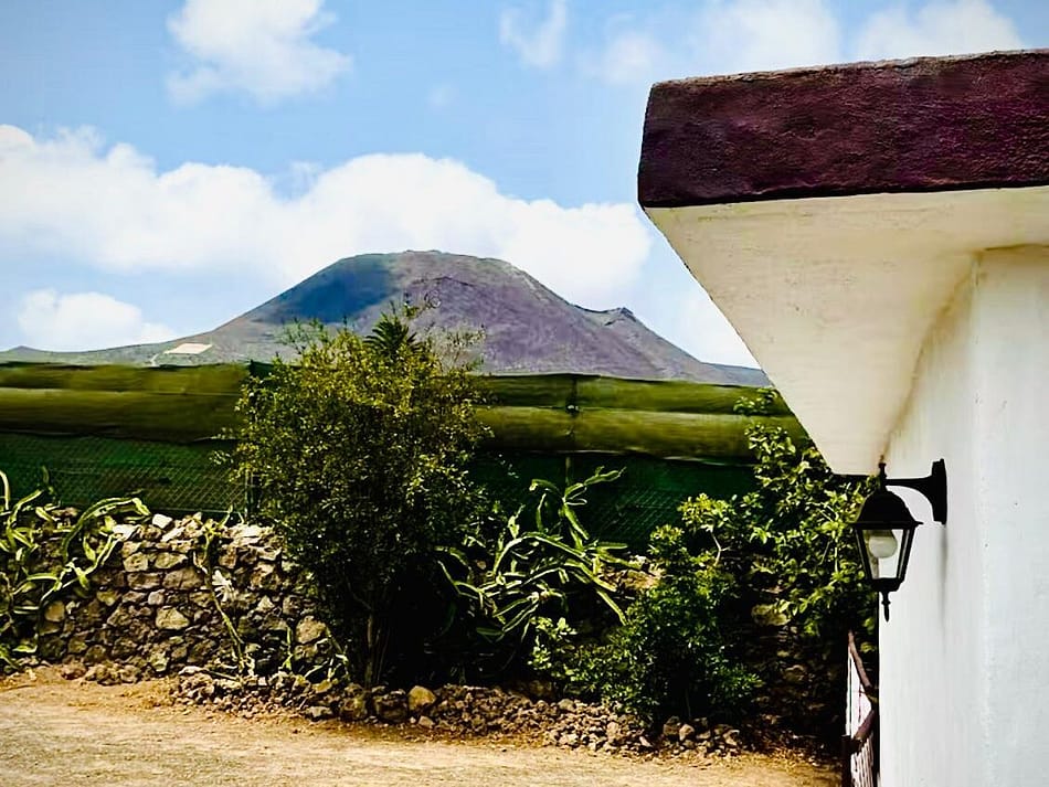 lanzarote rural home